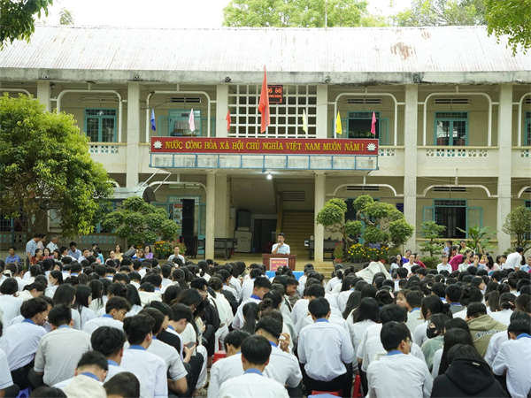 Hoạt động nhà trường11