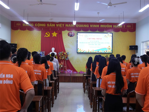 Hoạt động nhà trường13
